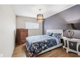 8212 17 AV NW, Edmonton — photo 25