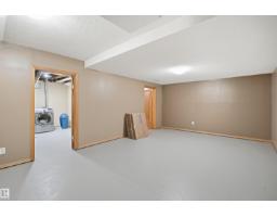 8212 17 AV NW, Edmonton — photo 35