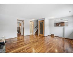 8212 17 AV NW, Edmonton — photo 29
