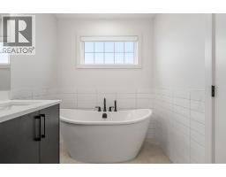 115 Greenwich Drive NW, Calgary — photo 28