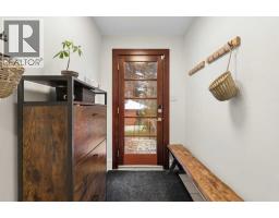 3212 30 Street SW, Calgary — photo 28