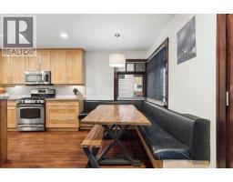 3212 30 Street SW, Calgary — photo 8