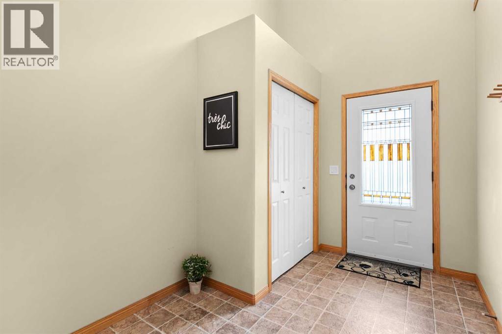 Listing photo – 7 Destiny Place, Olds