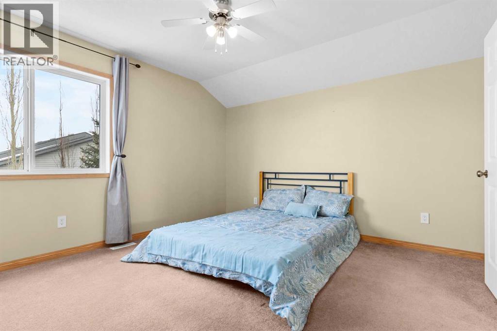 Listing photo – 7 Destiny Place, Olds