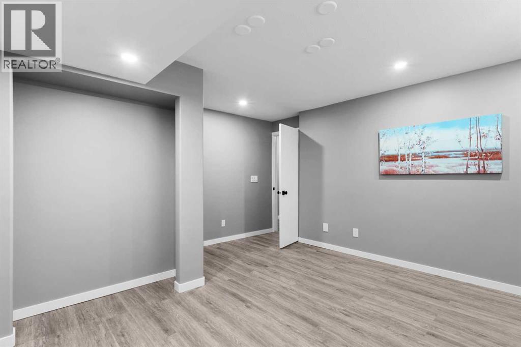 Listing photo – 7 Destiny Place, Olds
