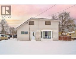 13201 17 Avenue, Blairmore