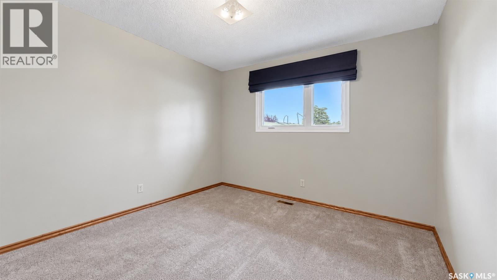 418 Laval CRESCENT, Saskatoon — photo 17