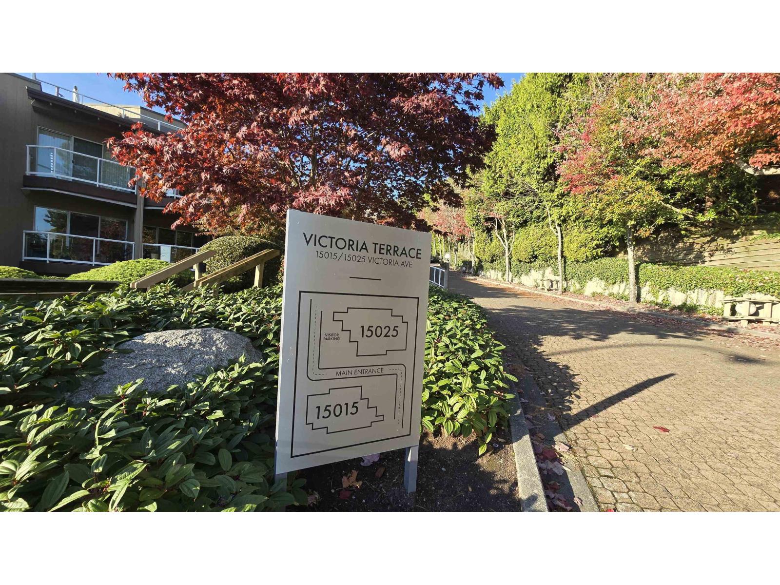 Property for sale at 401 15025 VICTORIA AVENUE