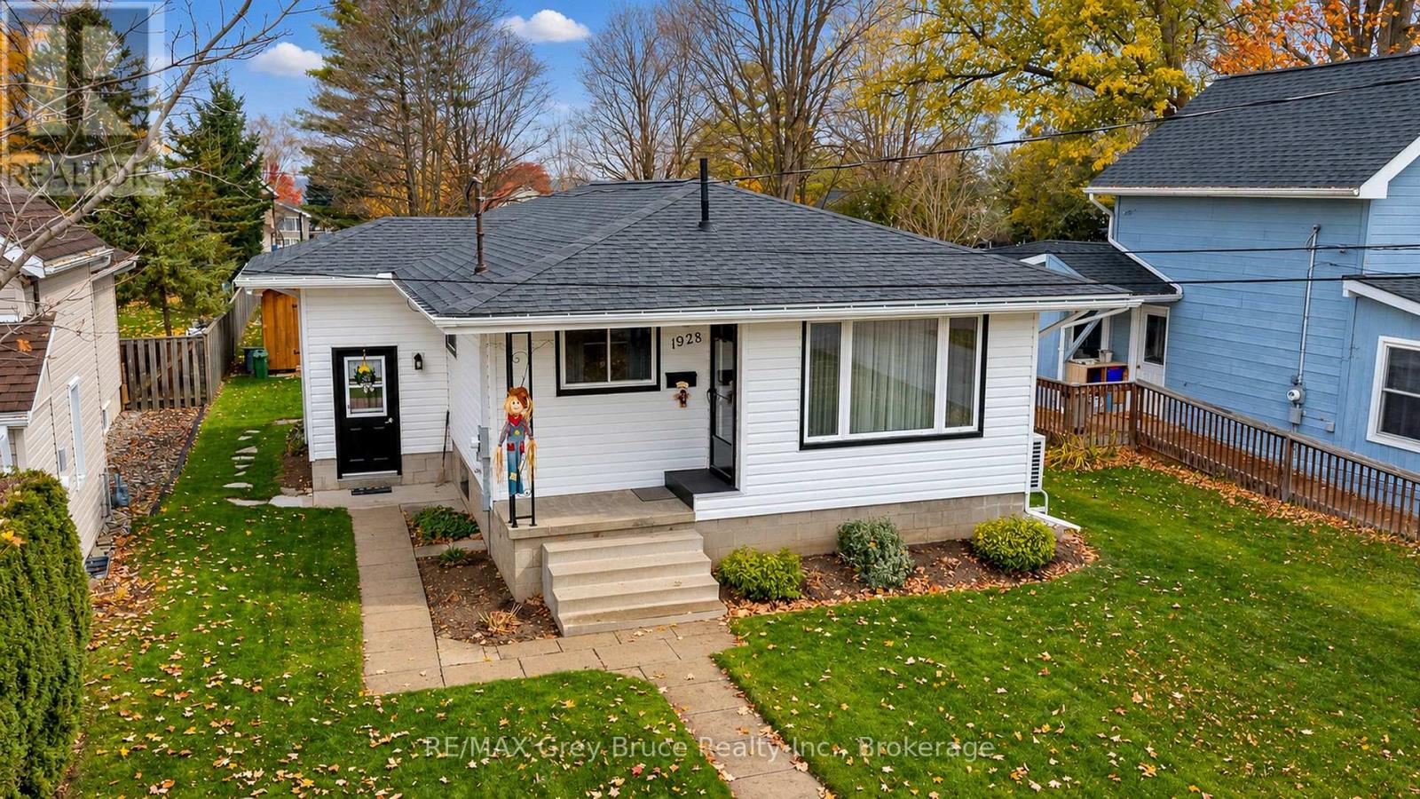 1928 7TH AVENUE E, Owen Sound — photo 2