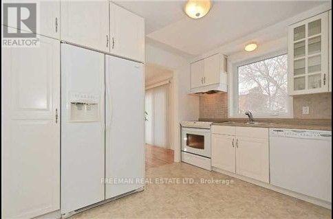 48 FAIRHOLME AVENUE, Toronto (Englemount-Lawrence) — photo 6