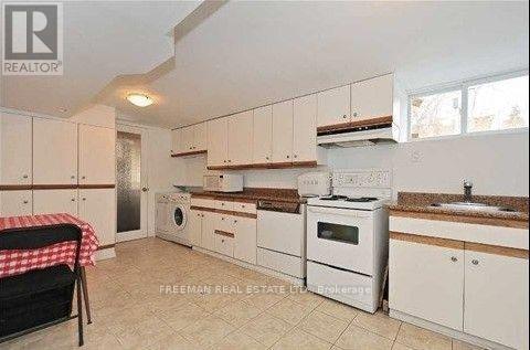 48 FAIRHOLME AVENUE, Toronto (Englemount-Lawrence) — photo 8
