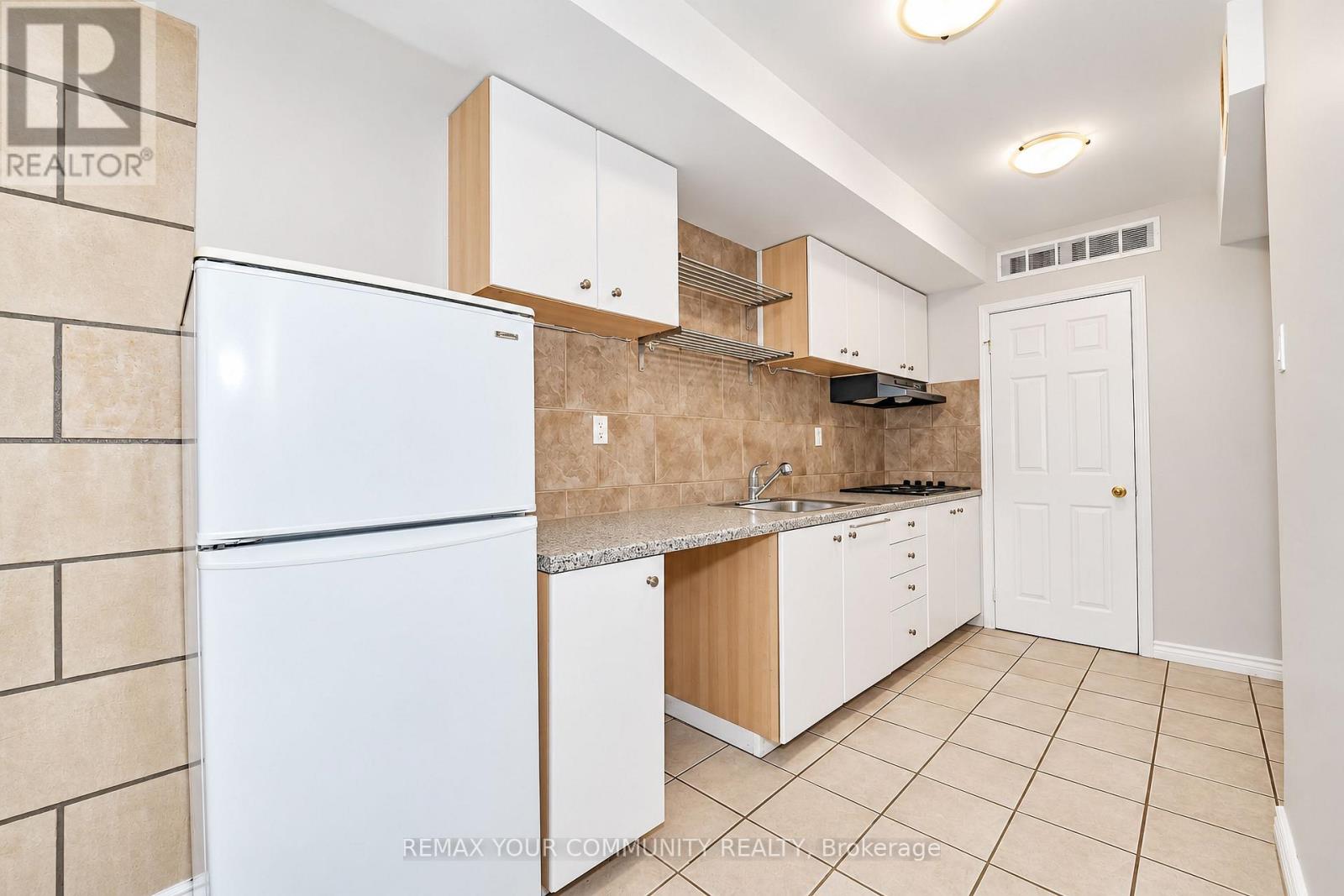BSMT- 67 Dooley Crescent, Ajax, ON photo 14
