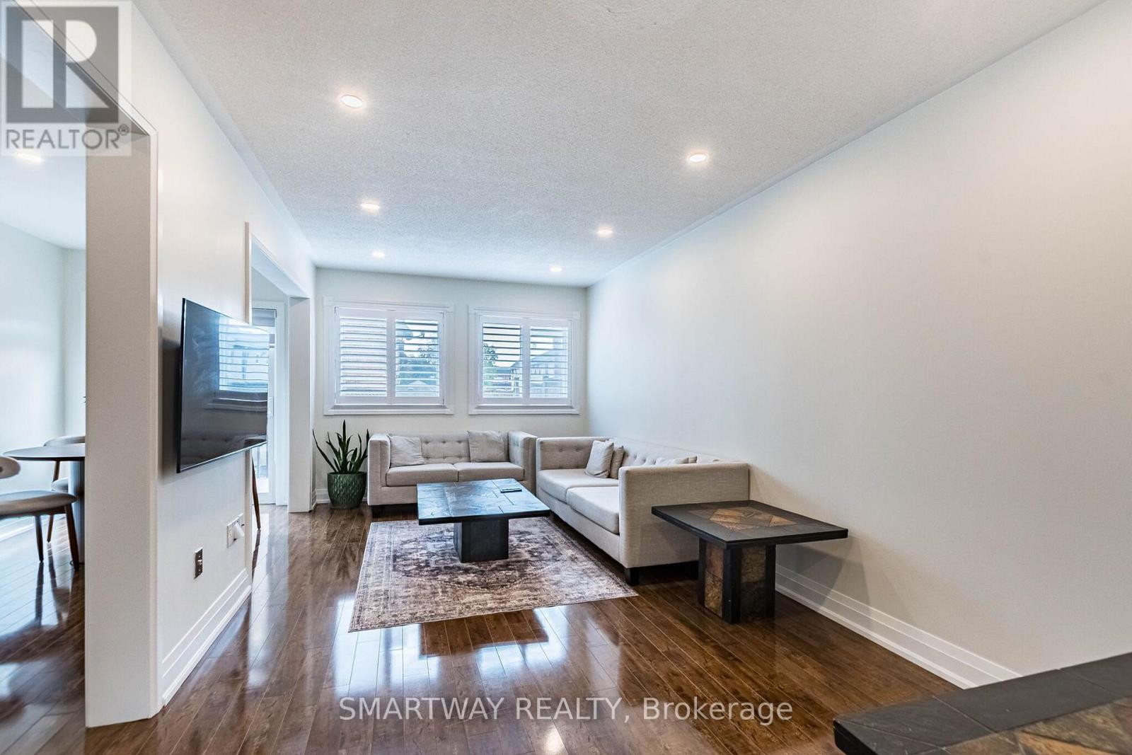 94 GOLDENLIGHT CIRCLE, Brampton (Brampton West) — photo 9