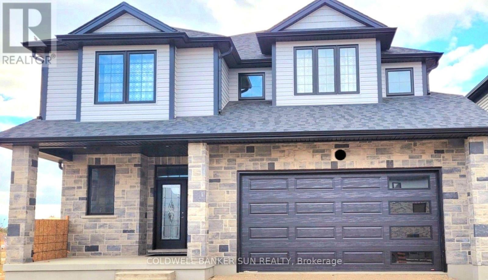 78 Gellert Drive, photo 1 of 26