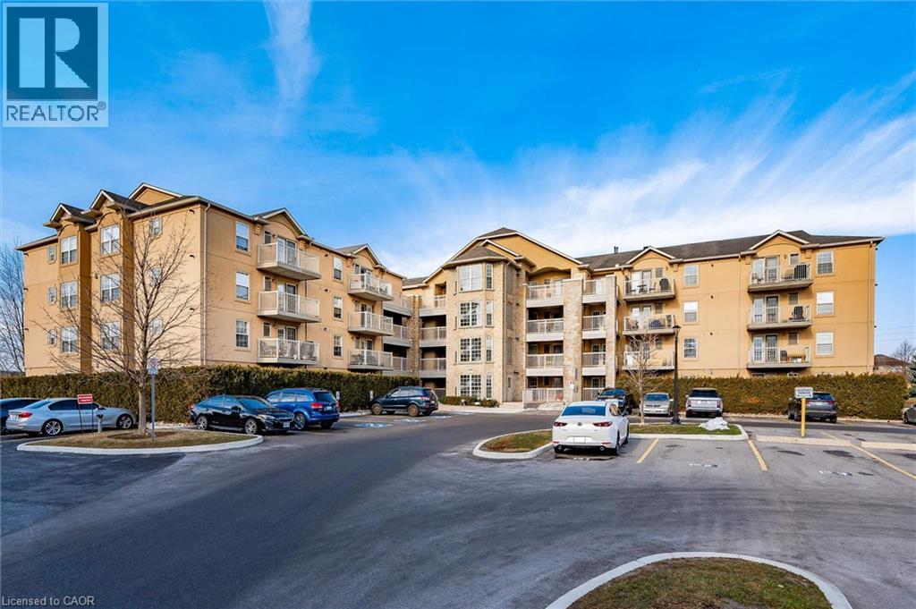 1470 BISHOPS GATE Unit# 206, Oakville — photo 2