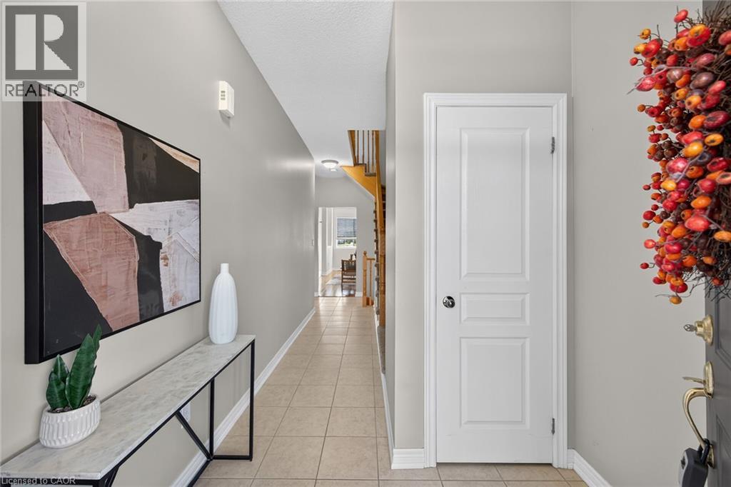 16 BROWVIEW Drive, Hamilton — photo 4