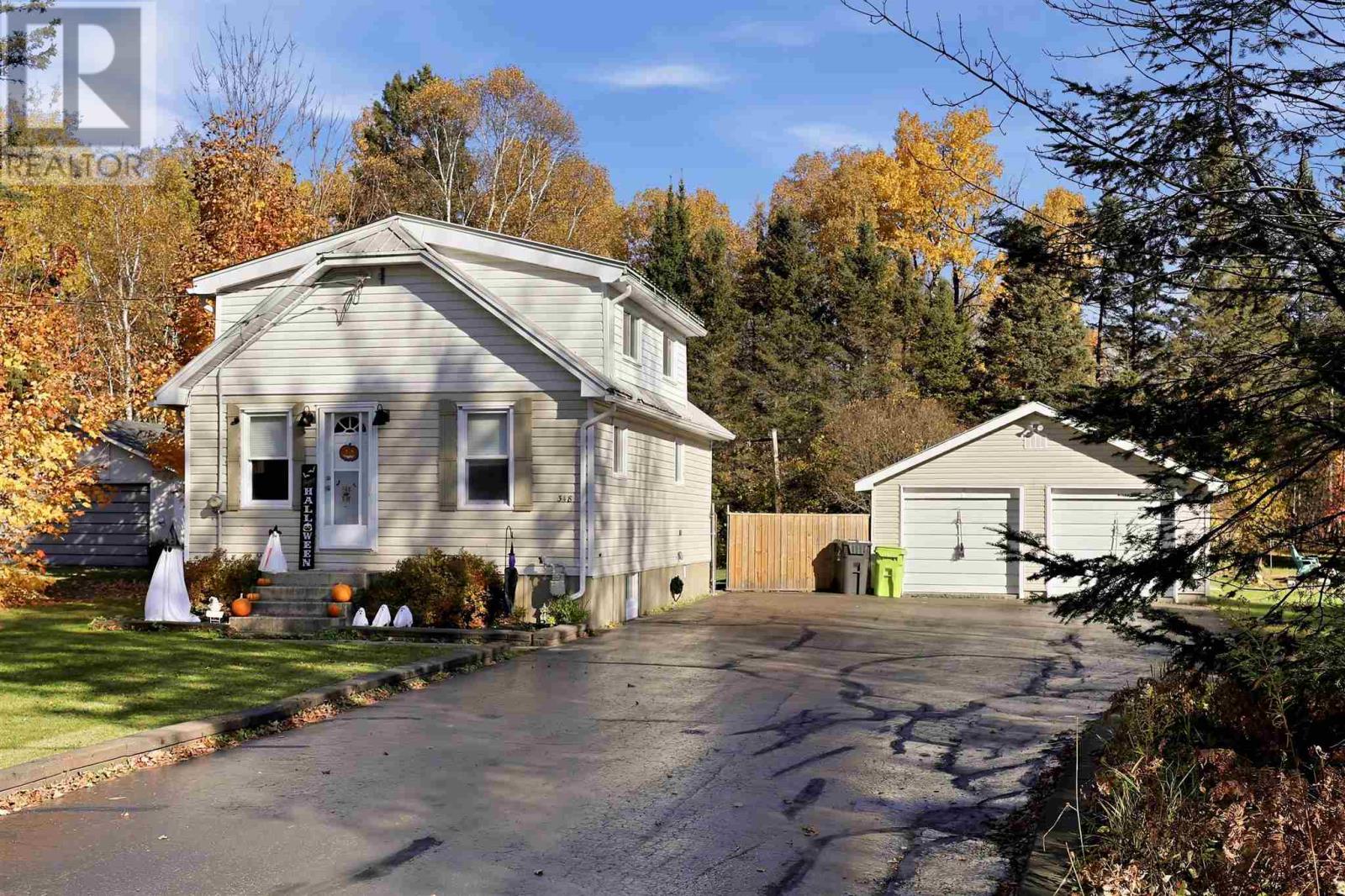 348 Old Goulais Bay RD, Sault Ste. Marie — photo 2