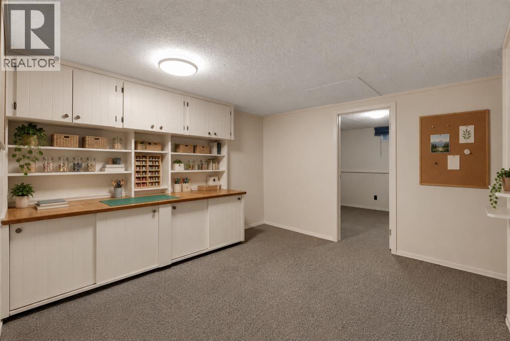 616 Hunts Crescent NW, Calgary — photo 19