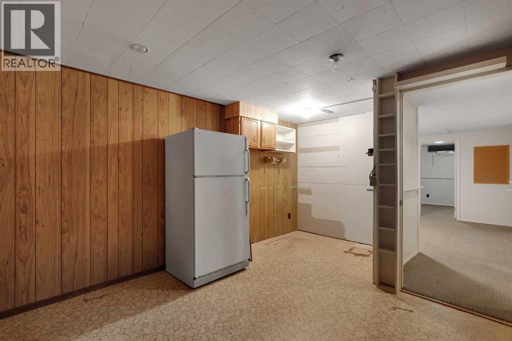 616 Hunts Crescent NW, Calgary — photo 24