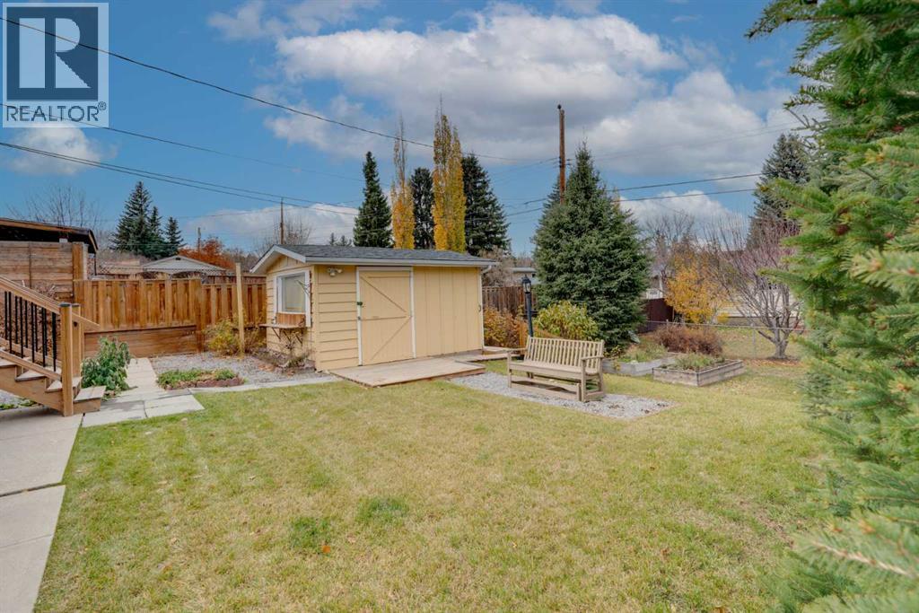 616 Hunts Crescent NW, Calgary — photo 32