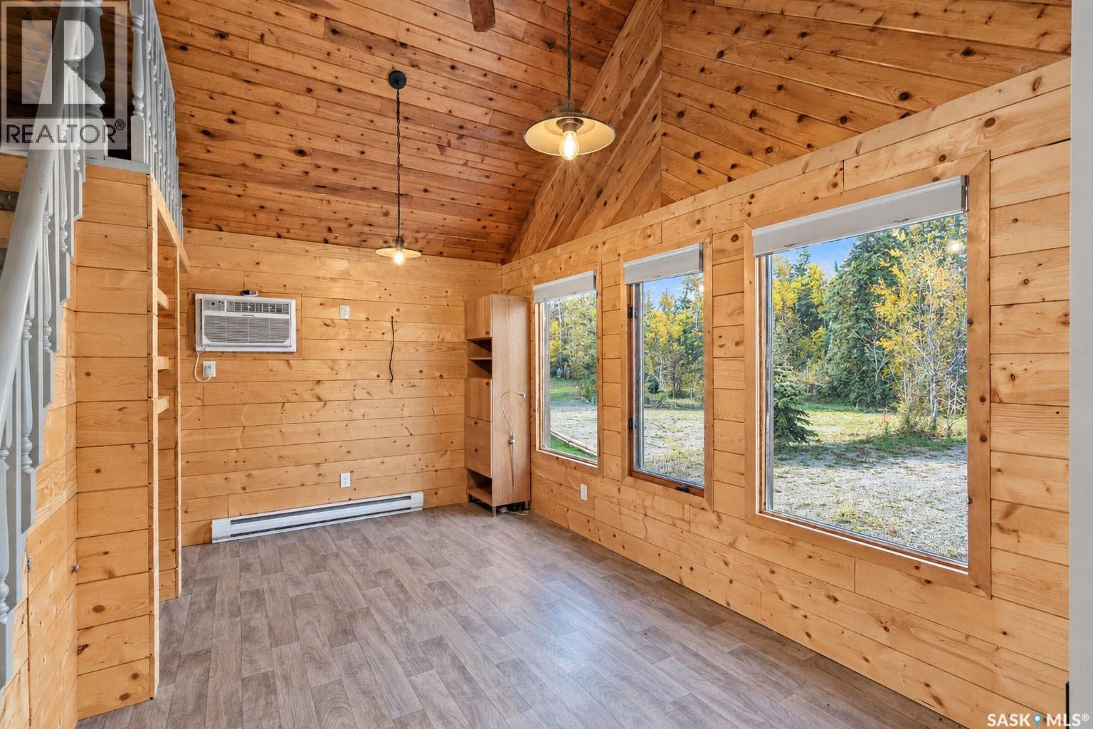 B2 Rothenburg Park, Emma Lake — photo 18