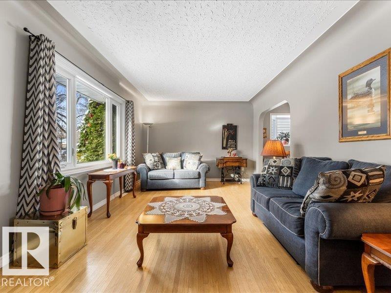 Property photograph 5 for MLS E4514833
