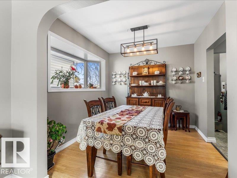 Property photograph 8 for MLS E4514833