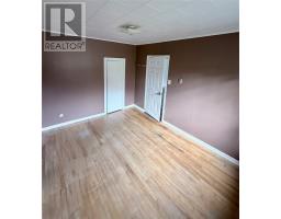 12 Bells Street thumbnail 4