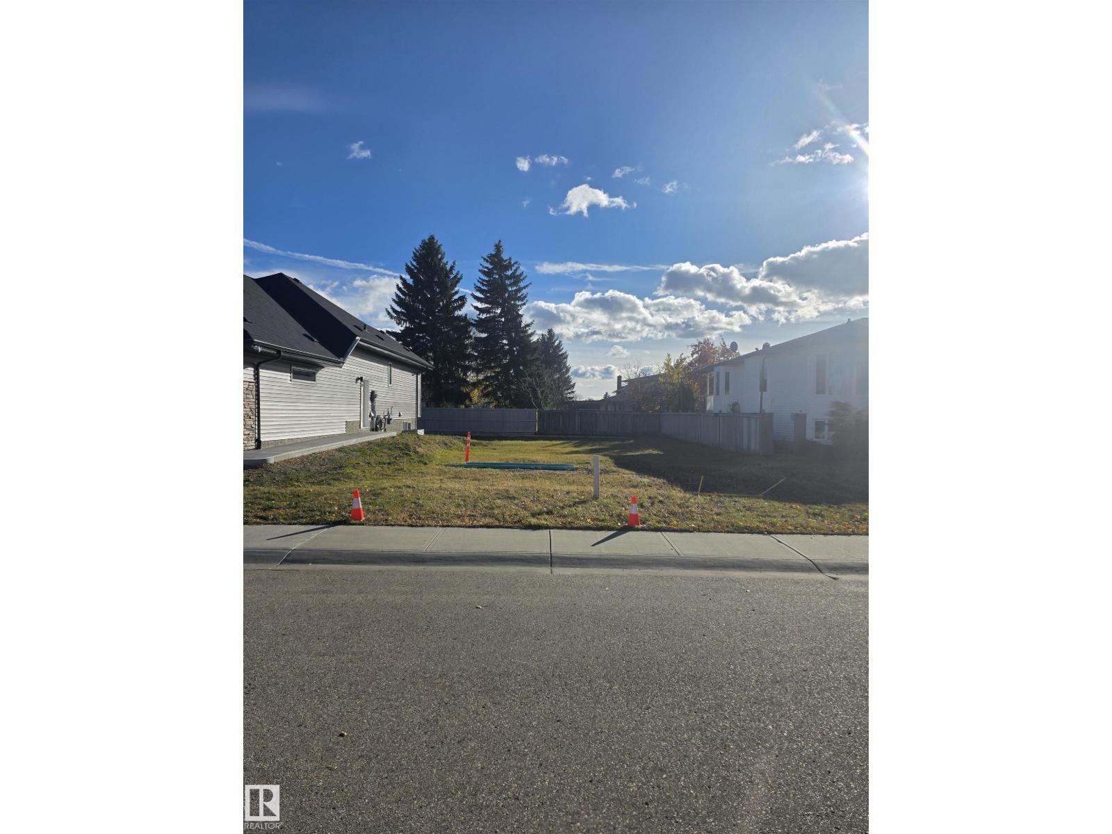 35 Elsinore Pl NW NW, photo 2