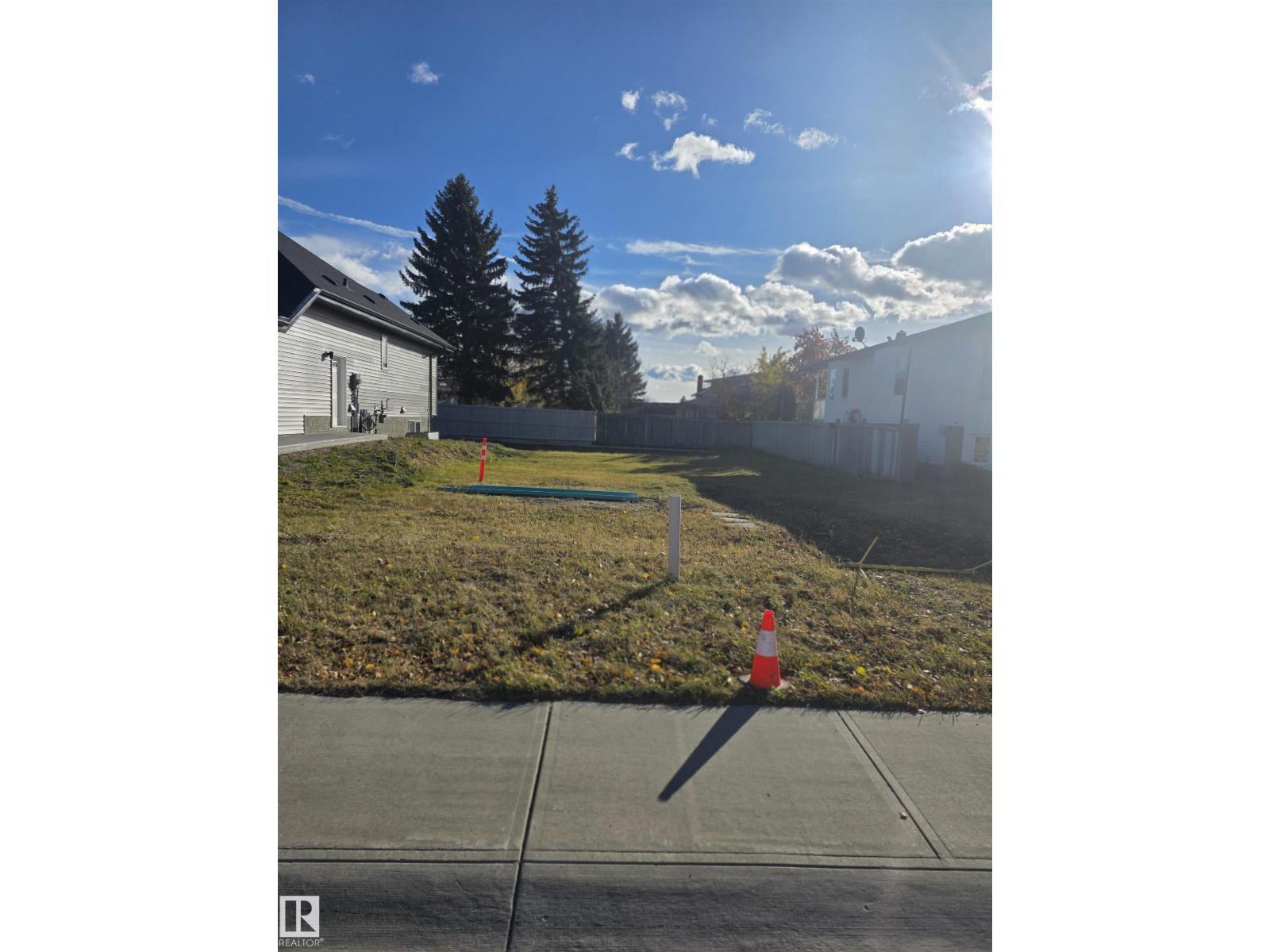 35 Elsinore Pl NW NW, photo 4