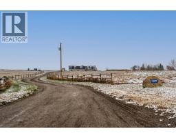 32096 393 Avenue E, Rural Foothills County