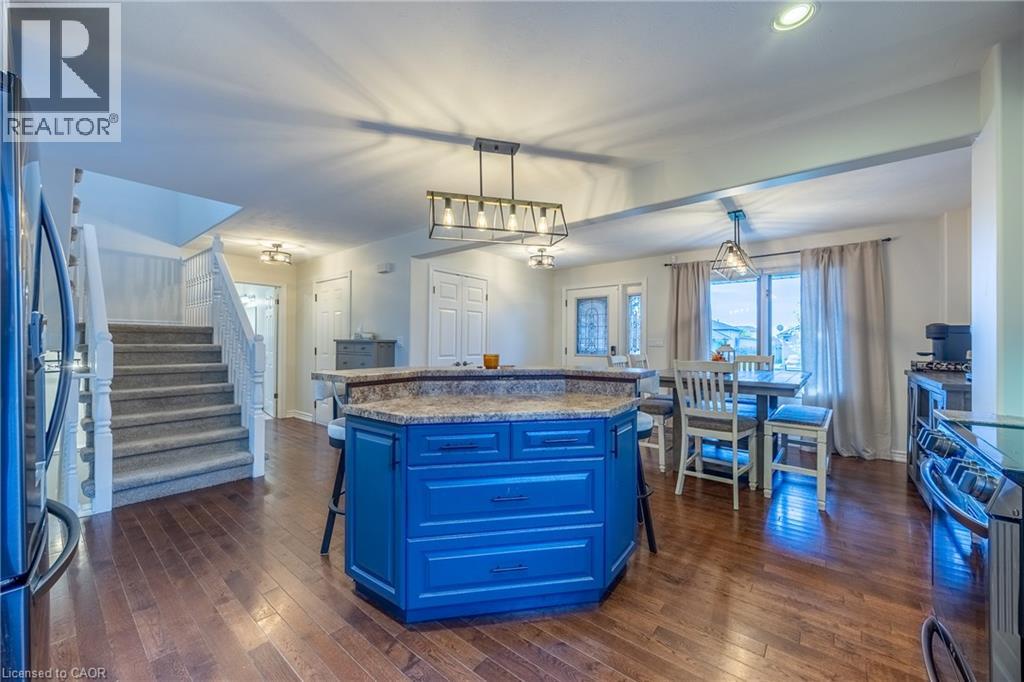 38 DAVIS Street, Jarvis — photo 9