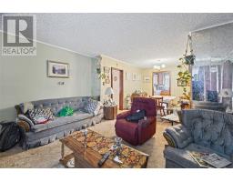 8 Tunis Court thumbnail 10