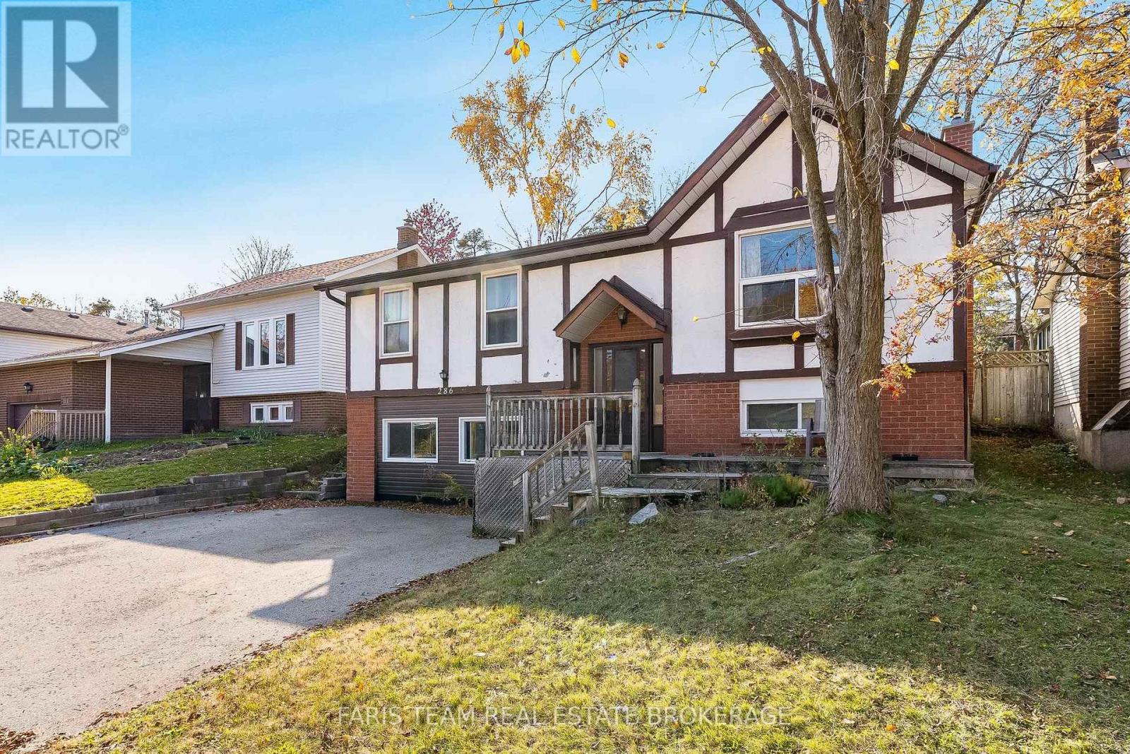 286 Anne Street, Barrie photo 4