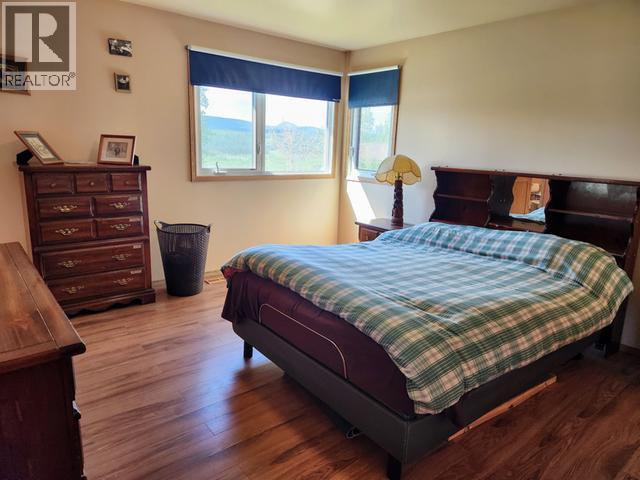 242 DAWSON DRIVE photo 20
