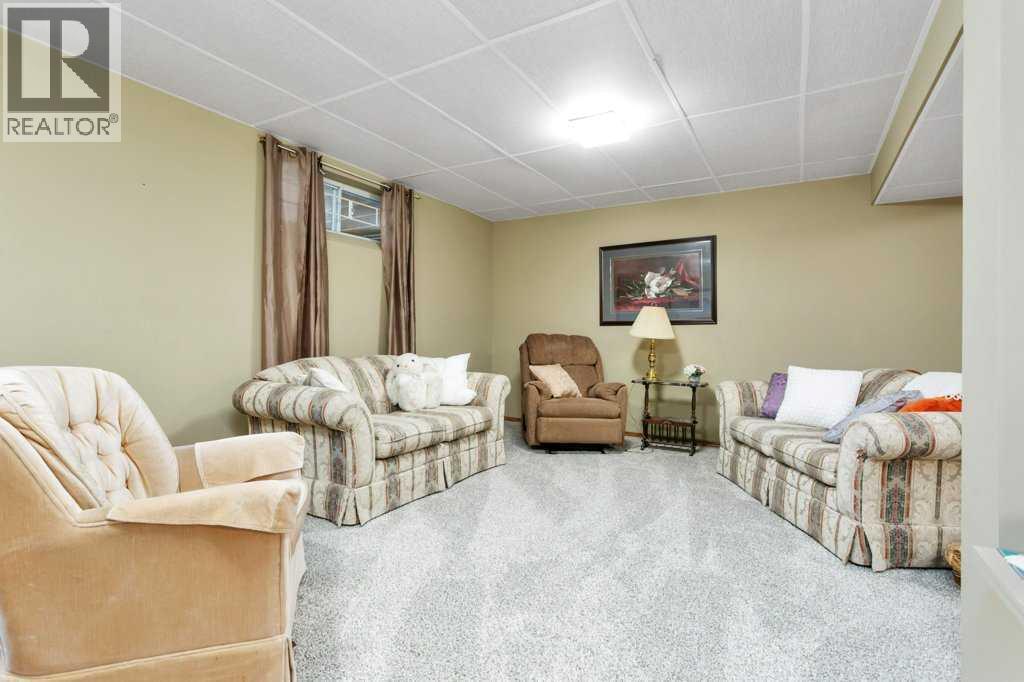 Listing photo – #73, 2816 Botterill Crescent, Red Deer