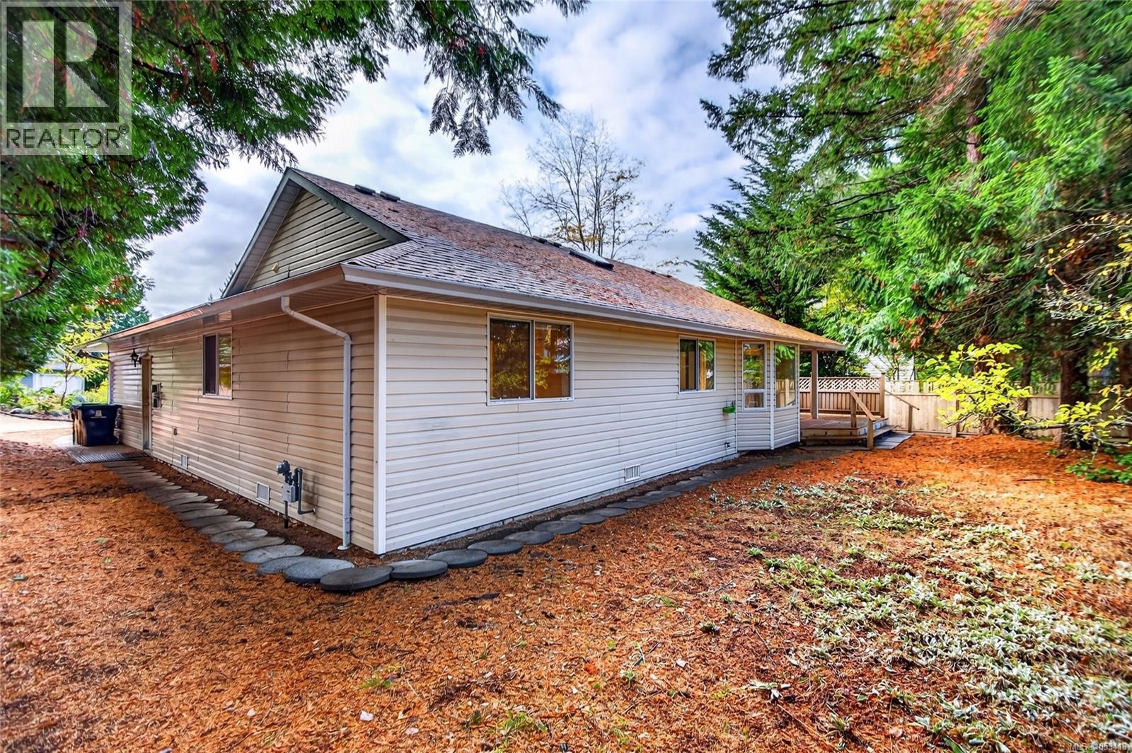 850 Kelsey Crt - 8