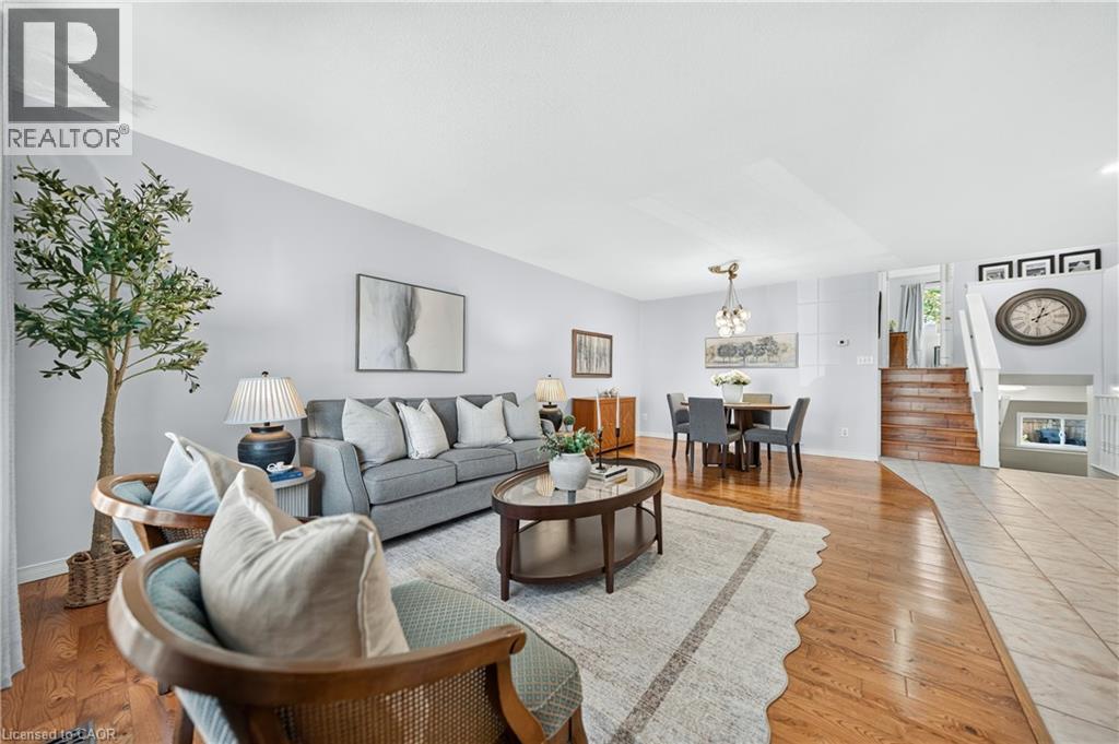 46 CELTIC Drive, Caledonia — photo 7