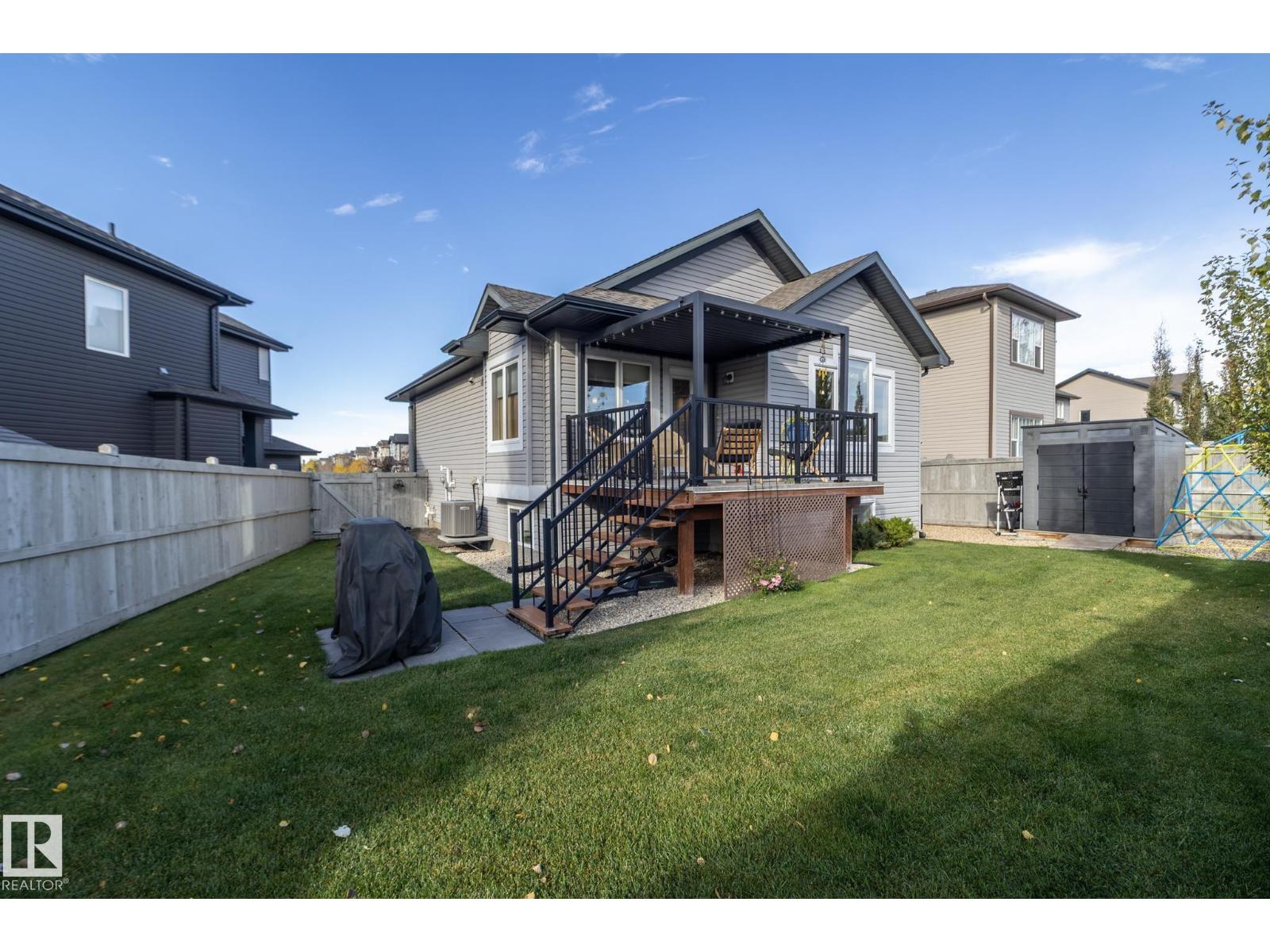 53 Sandalwood Place, photo 62