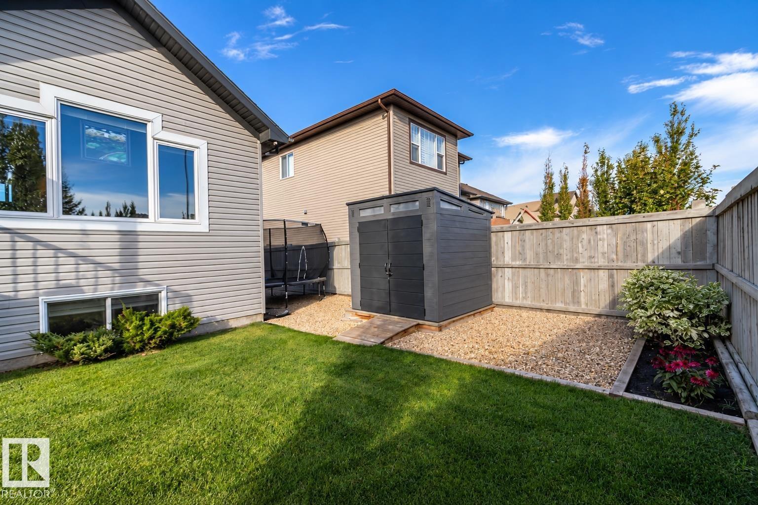 53 Sandalwood Place, photo 71