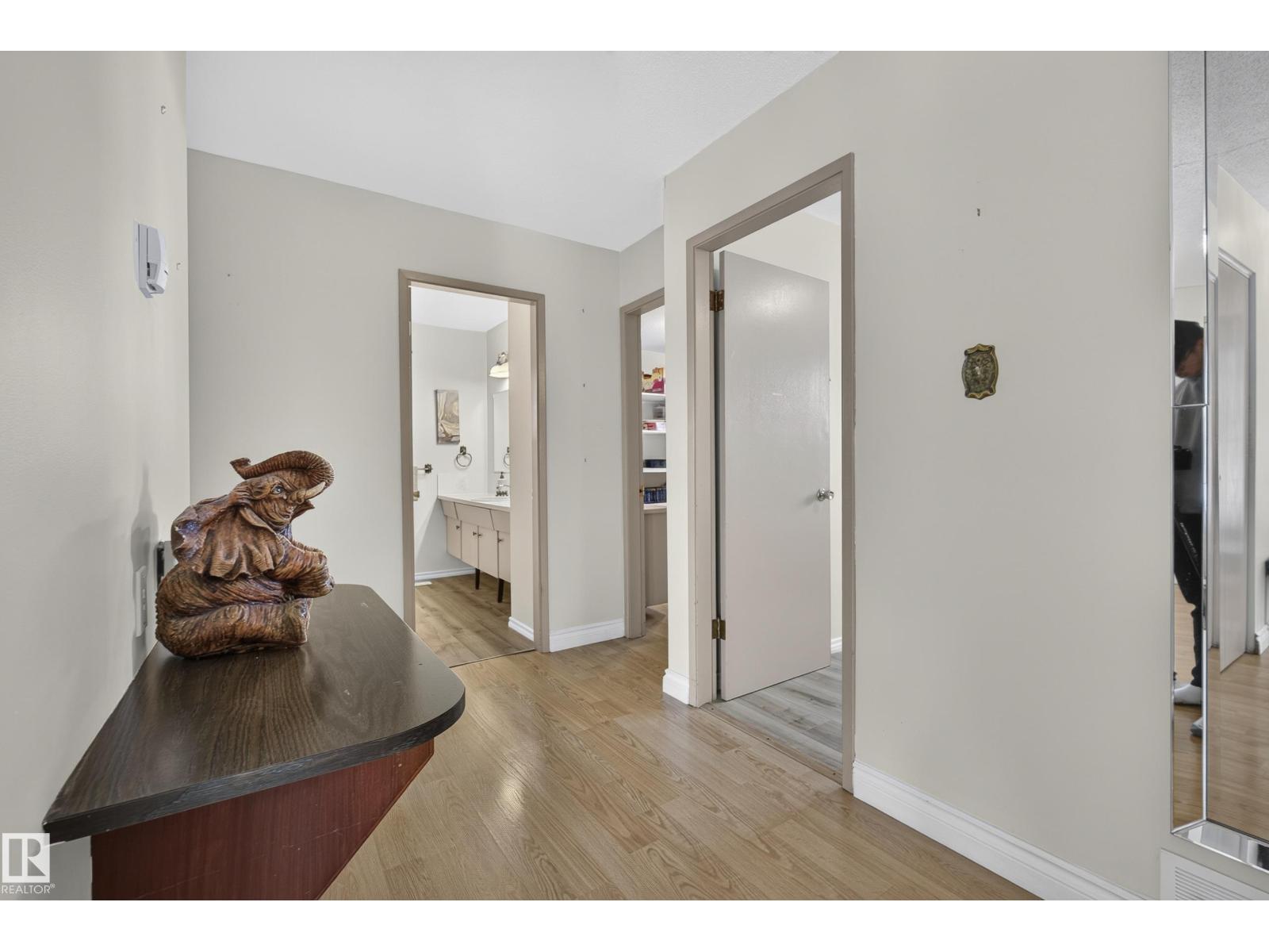19 Belleville Avenue, photo 20