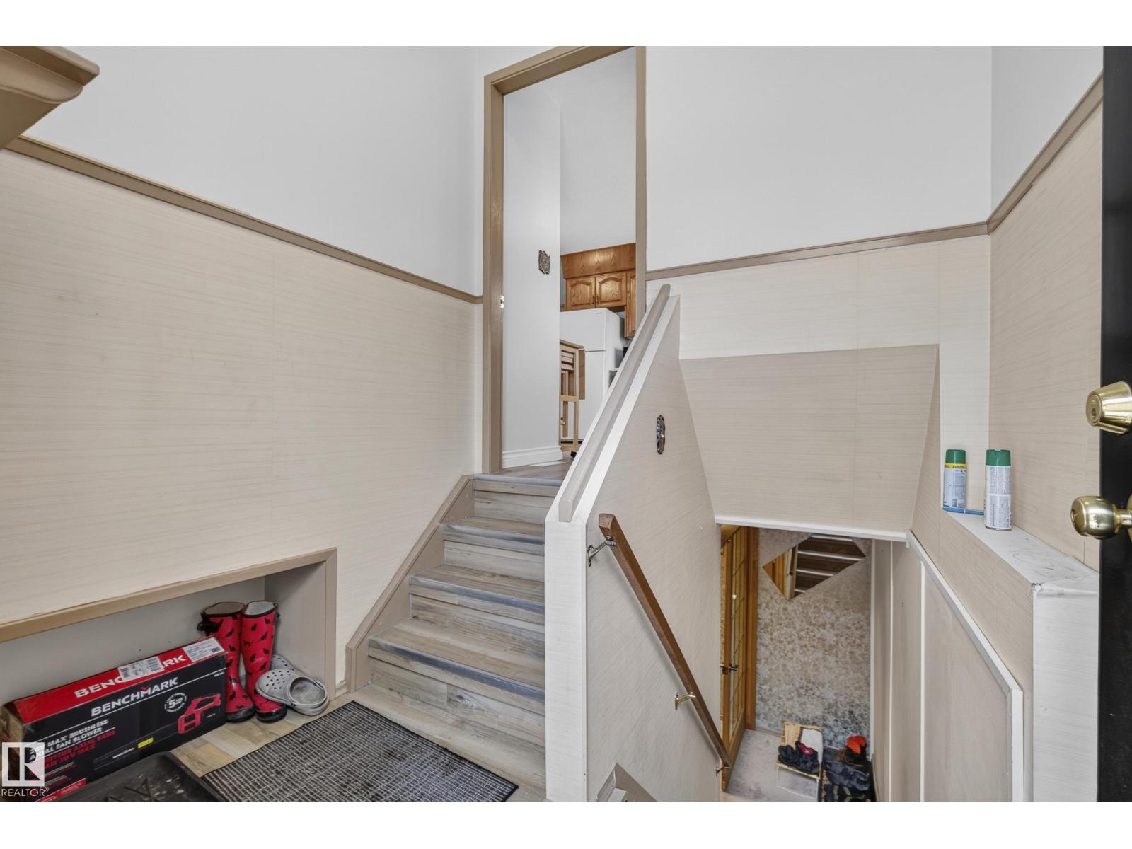 19 Belleville Avenue, photo 28