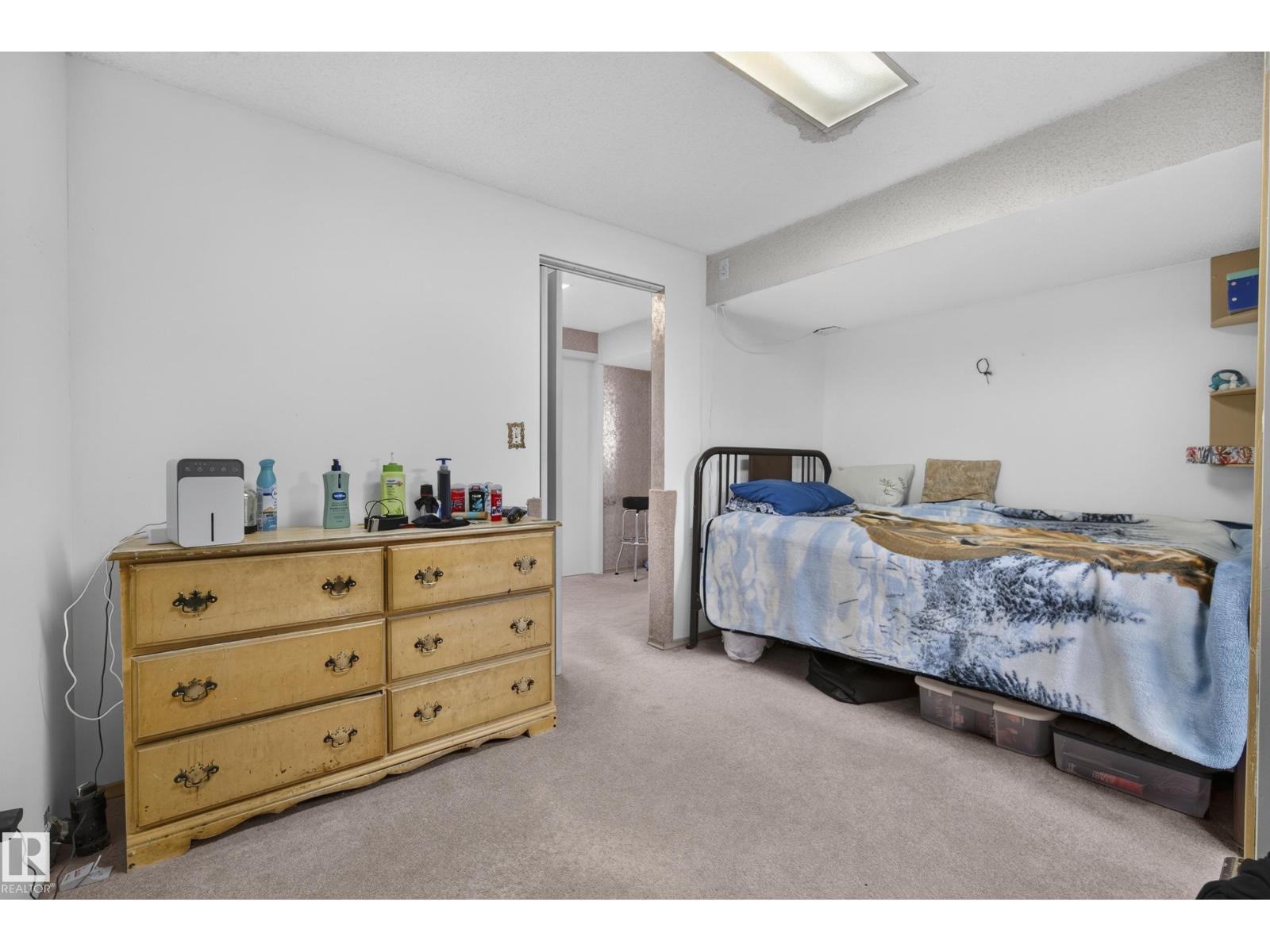 19 Belleville Avenue, photo 32