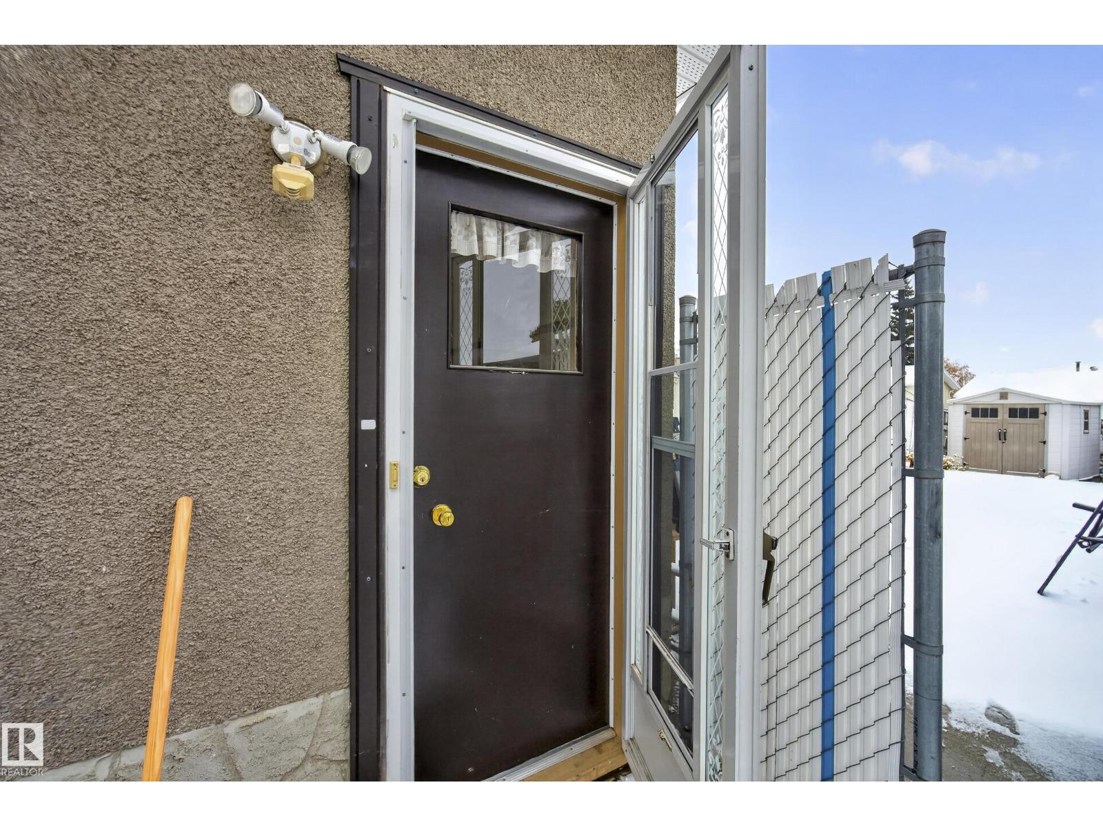 19 Belleville Avenue, photo 40