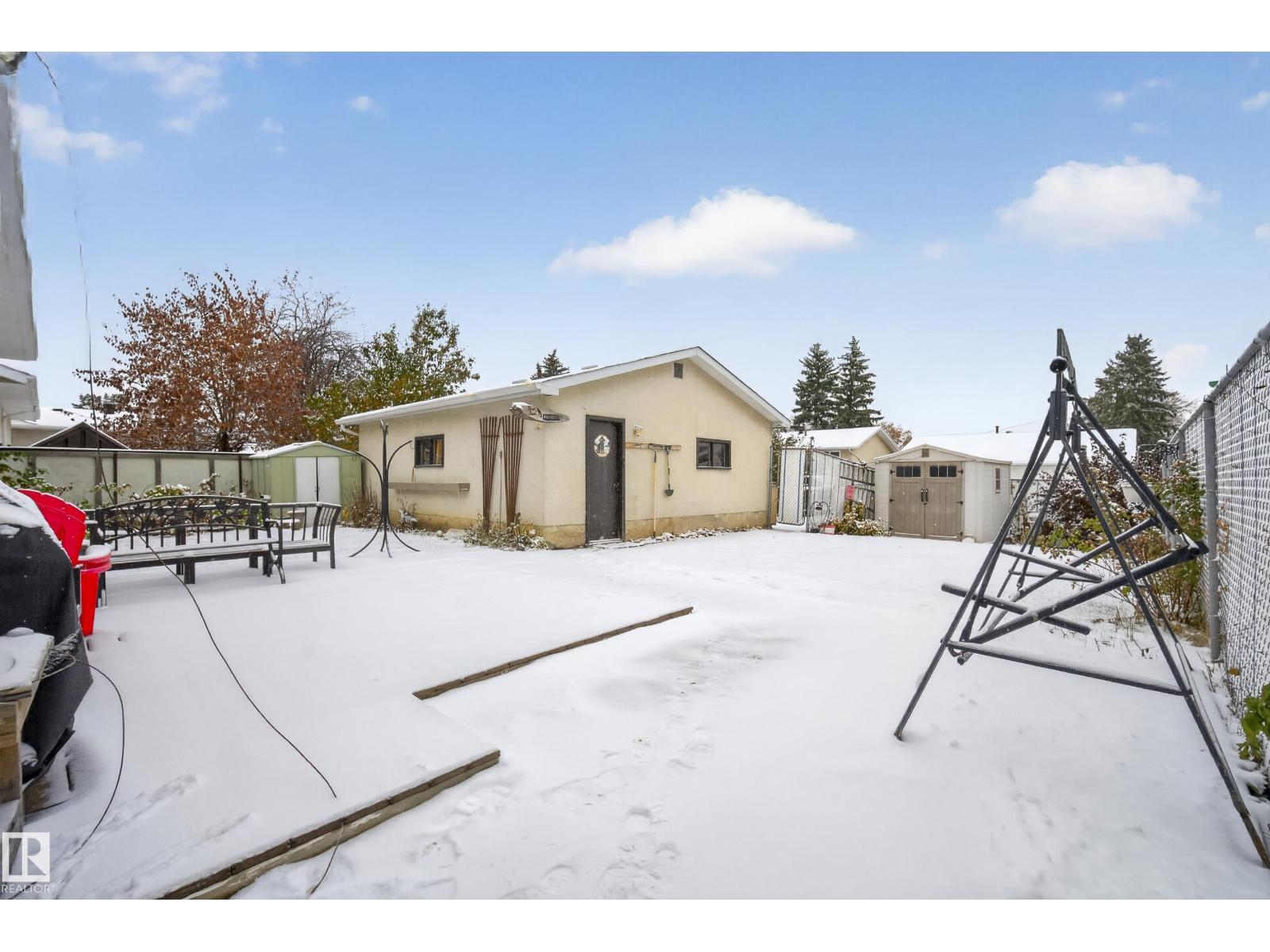 19 Belleville Avenue, photo 41