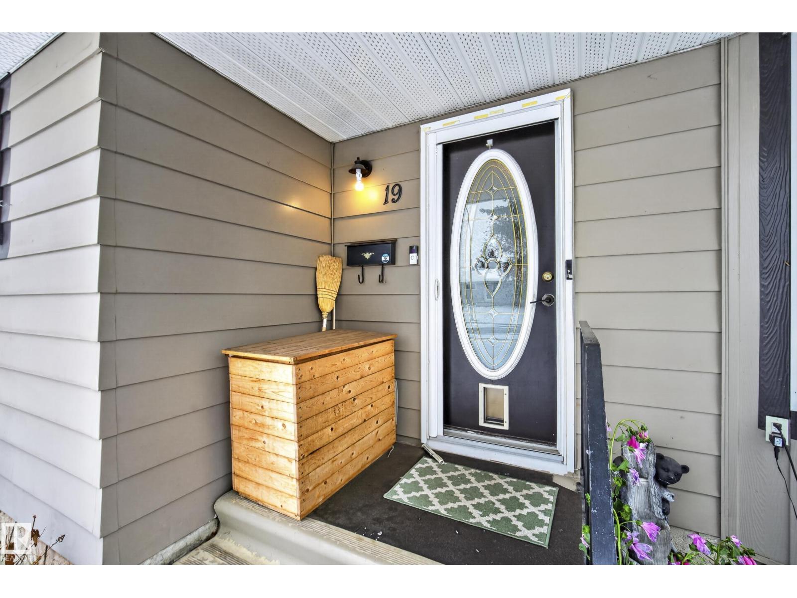 19 Belleville Avenue, photo 8