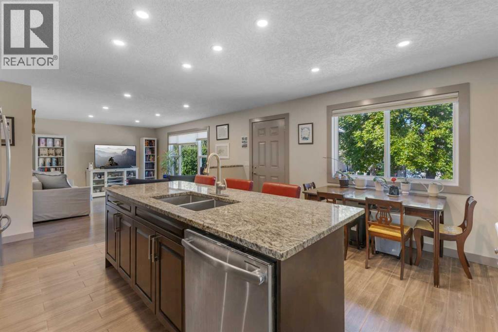 Property photograph 8 for MLS A2355217