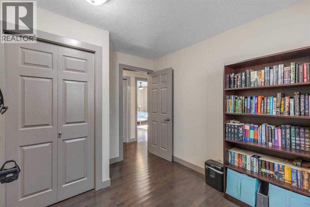 Property photograph 12 for MLS A2355217