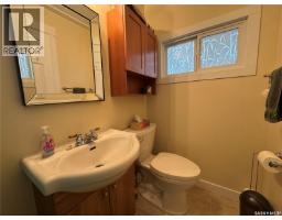 116 Nicoll AVENUE, Regina Beach — photo 8