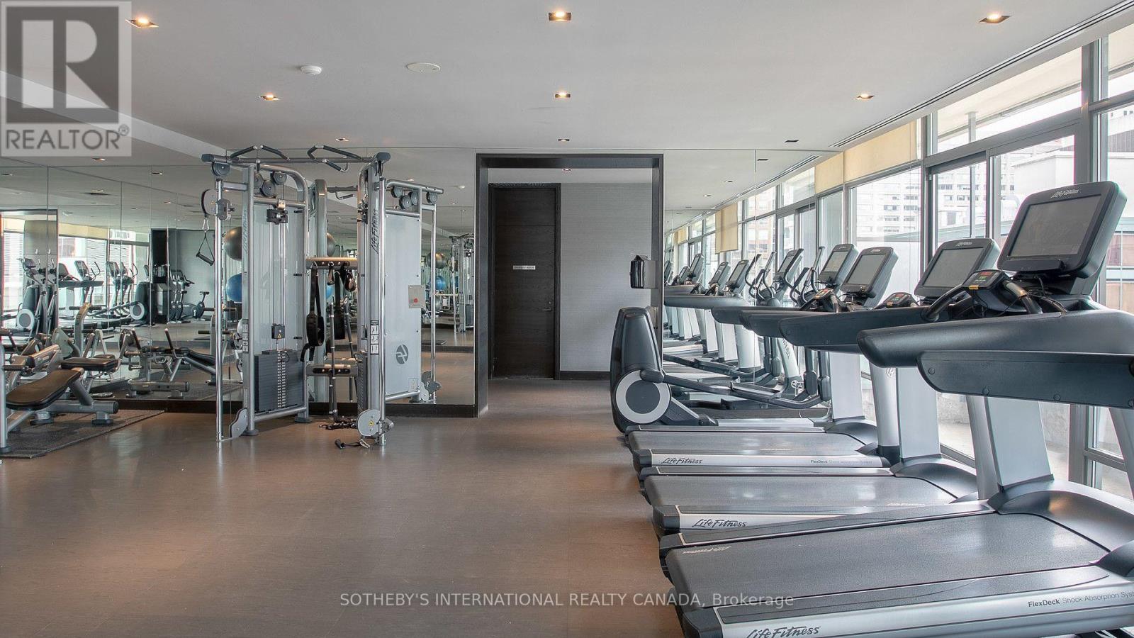 #2902 18 YORKVILLE AVENUE - 37